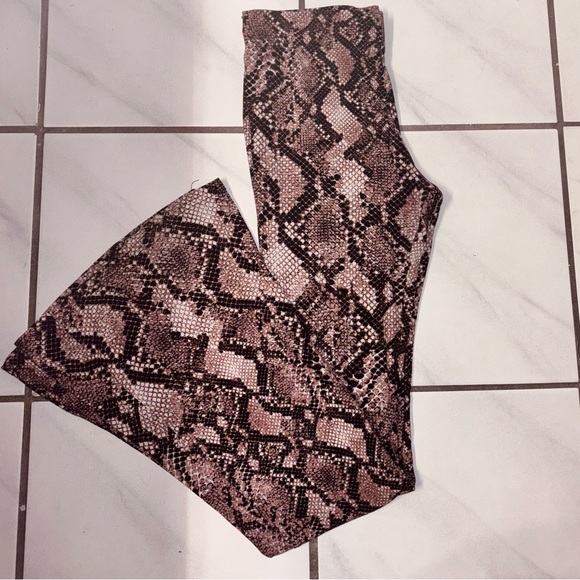 NOBO Pants - NOBO Snake Print Leggings - Brown and Black - Women’s S (3-5)
